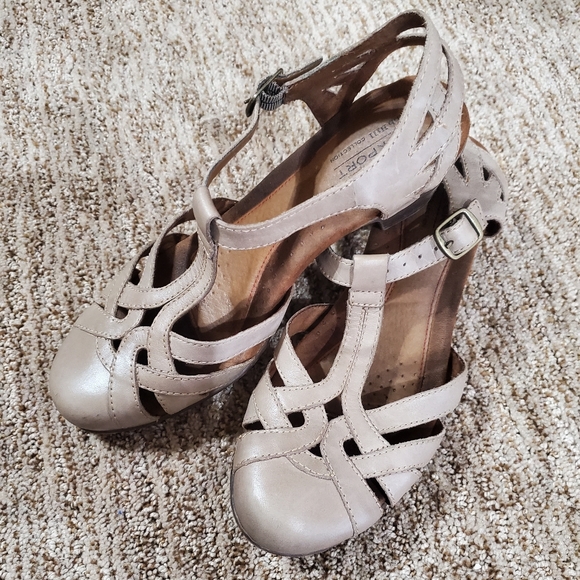 cobb hill shoes wide width